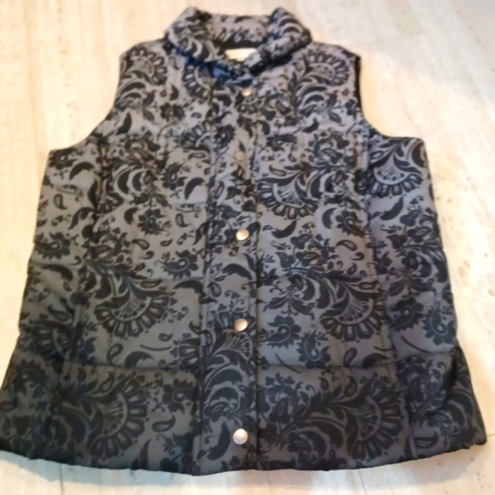 Jones New York Ombre Design Puffer Vest